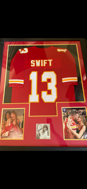 Taylor Swift Signed Jersey