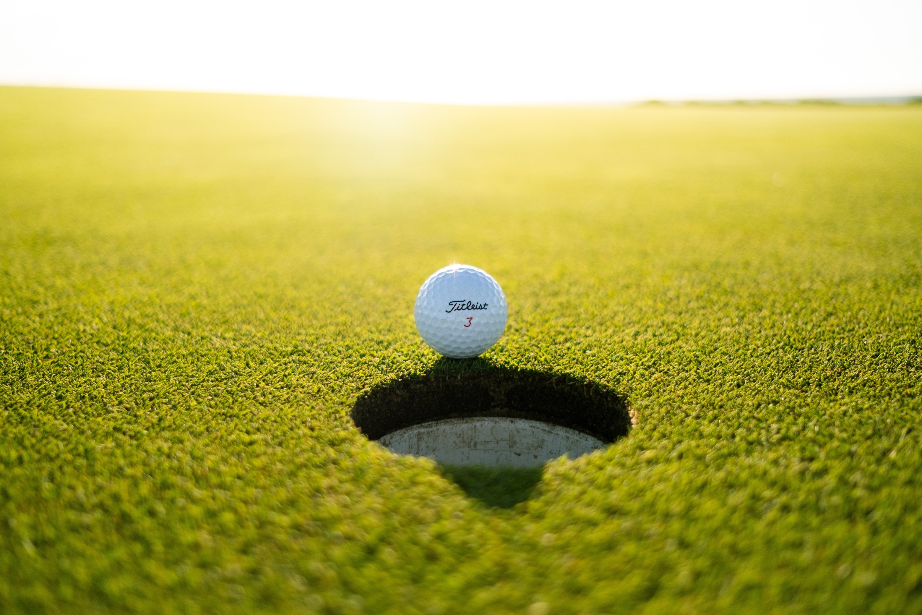 Image of Closest to the Pin - Men