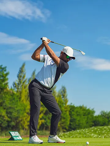 Image of Closest to the Pin- Lakes Course