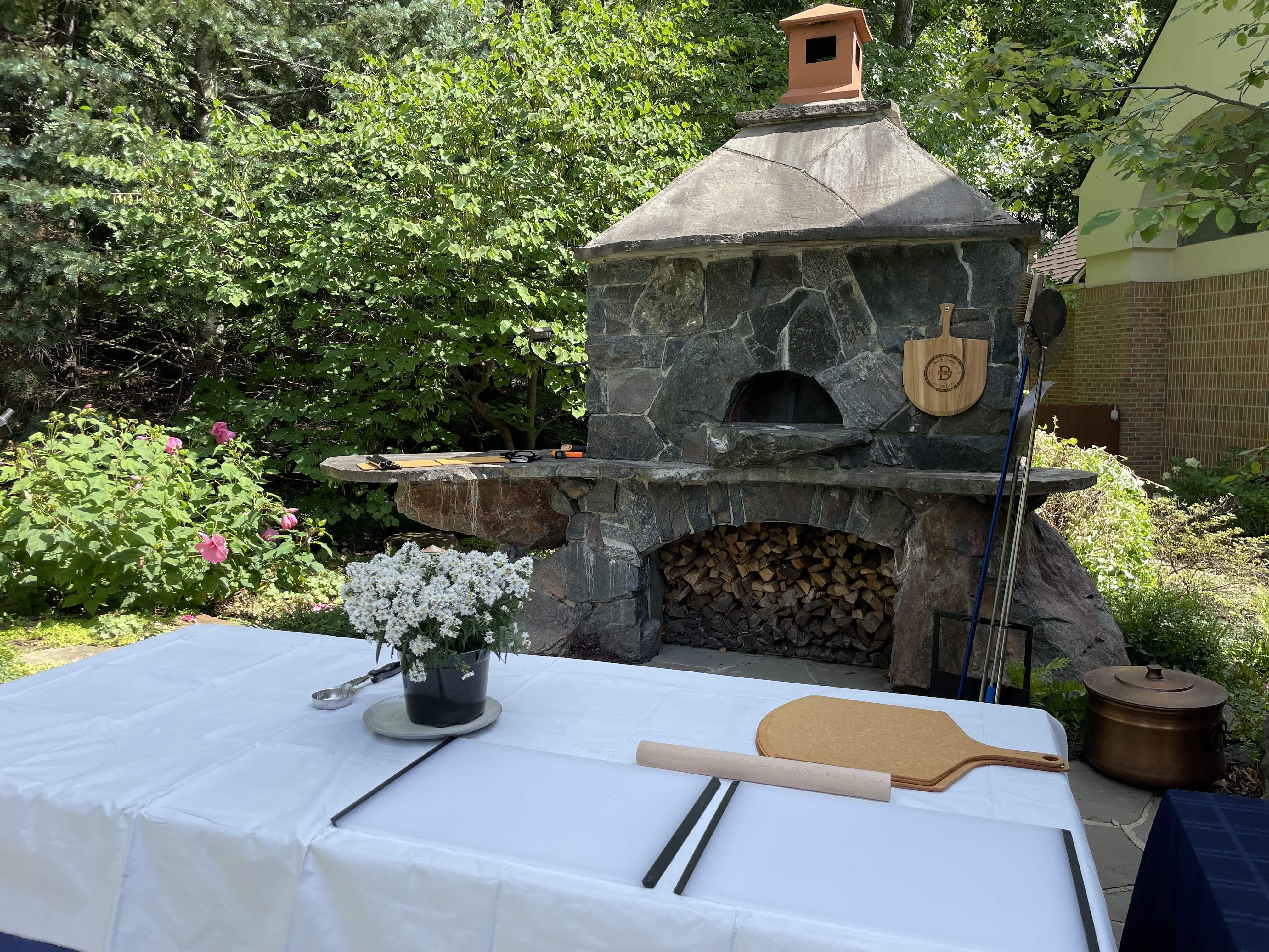 2022 GTO Fundraiser - Default Image of Pizza & Champagne by the Pool