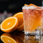 Image of Screwdriver Bar Hole