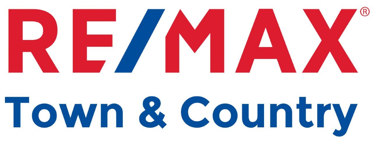 Kelly Butterfield REMAX Town & Country Realty 