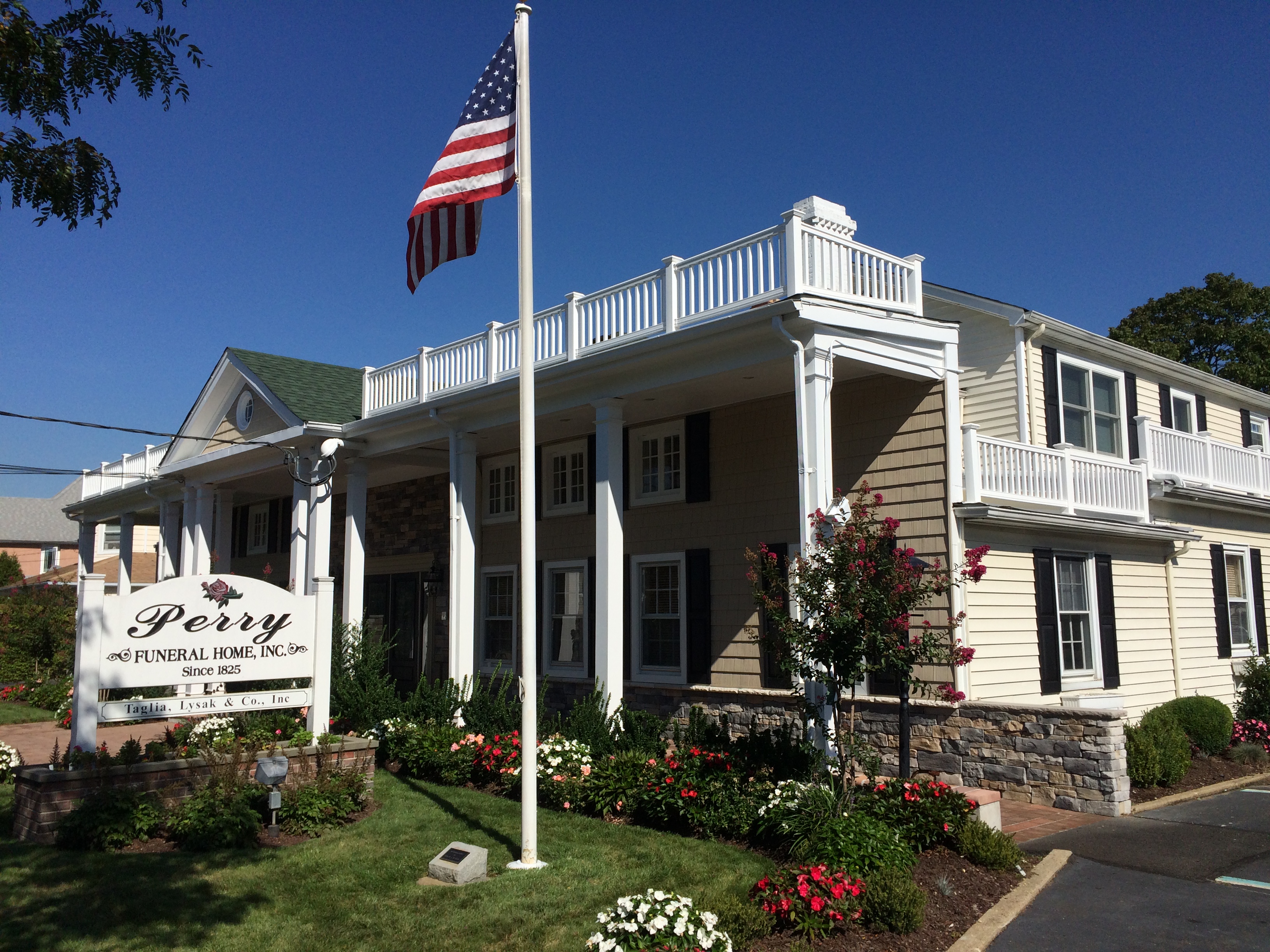 Perry Funeral Home Inc 
